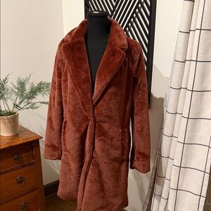 Skies Are Blue chocolate brown Faux Fur Coat medium